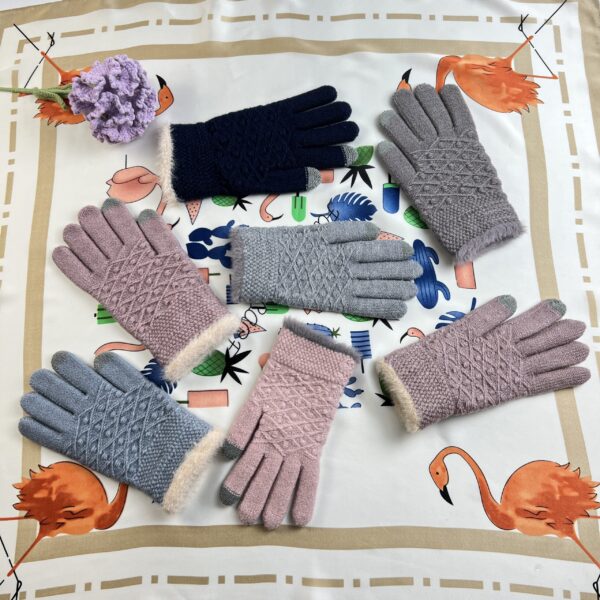 Warm woman winter touch screen gloves custom knitted gloves for sale - Image 6