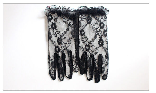 YILIMI Factory Wholesale Sexy Sunscreen Gloves Women Wedding Mittens Full Finger Girls Lace Short Gloves - Image 4