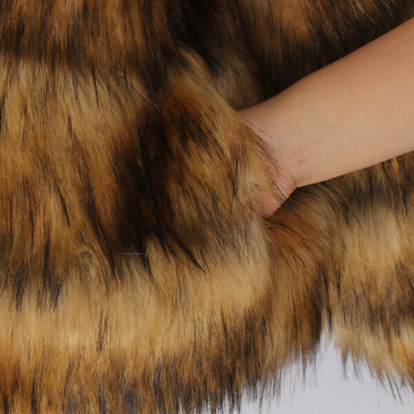 4 Pic New Fluffy Fur Coat Custom Winter Women Cloth Faux Fur Splicing Jackets Faux Fur Coat - Image 3