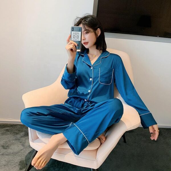 2022 wholesale fashion satin nightwear sleepwear pajamas - Image 2