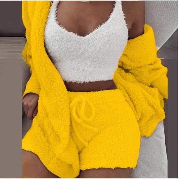 Dropshipping Supplier Knit Fuzzy Sleepwear Velour Loungewear Shorts Sets Velvet 3 Piece Lounge Wear Set Pajamas For Women Set